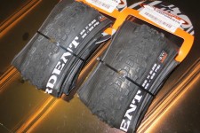 2 x Maxxis Ardent 2.25